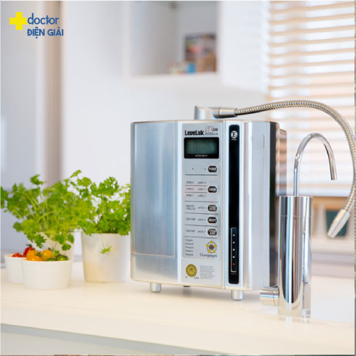 Máy điện giải ion kiềm Kangen LeveLuk SD501 Platinum